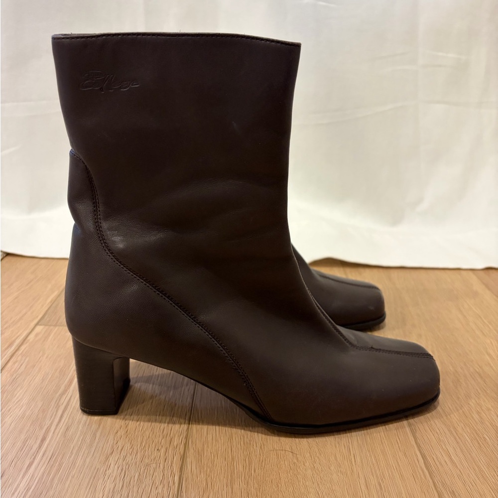 Chic Brown Leather Heeled Boots